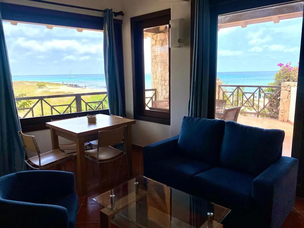 Porto Antigo 3 - Beachfront Apartment With Pool Santa Maria Cape Verde